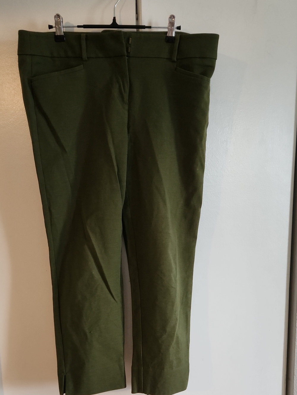 LOFT Olive Green Marisa Classic Tailored Office Capri  The Rivieta Pant Sz 10